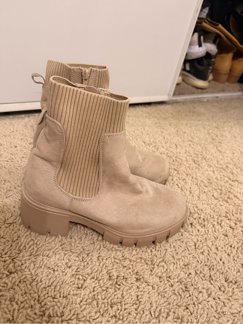 Beige Chunky Chelsea Ankle Boots - Women's Fashion Boot